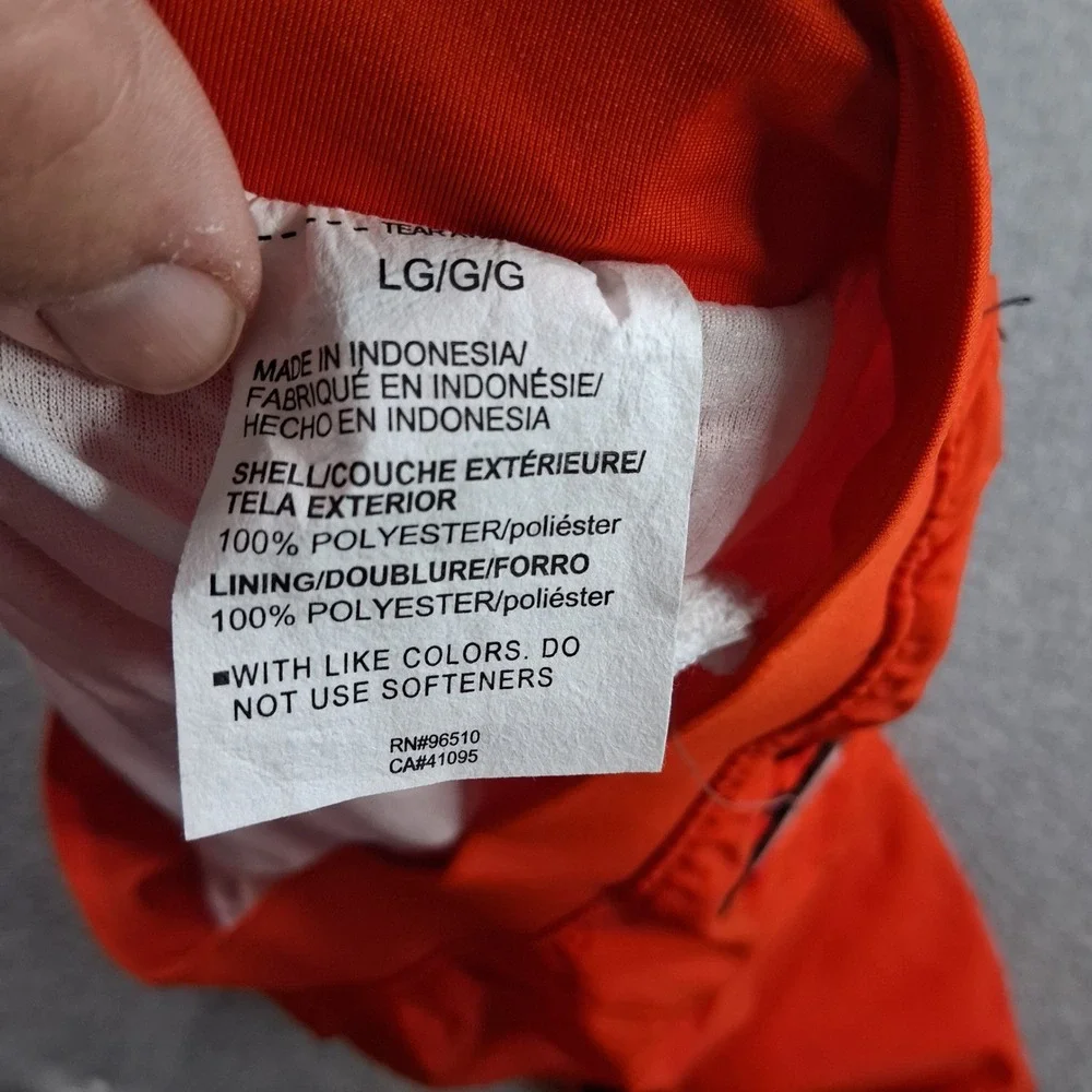 Under Armour new tags